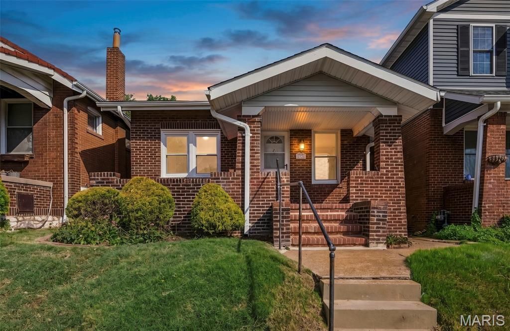 4925 Delor Street, Saint Louis, MO 63109 Main Photo