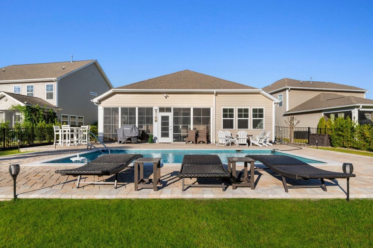 1341 Reflection Pond Dr. Photo 30