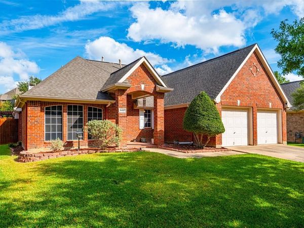 5457 Navajo Bridge Trail, Fort Worth, TX 76137