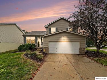 6303 N 131st Street, Omaha, NE 68164