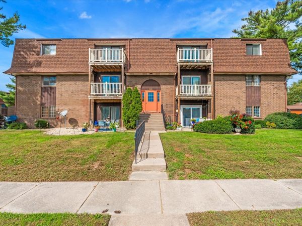 1249 48th Avenue , Unit 23, East Moline, IL 61244