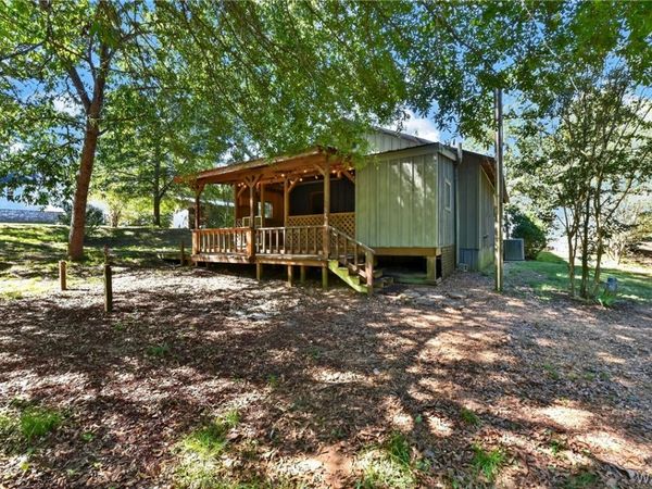 314 Indian Hill Road, Moundville, AL 35474