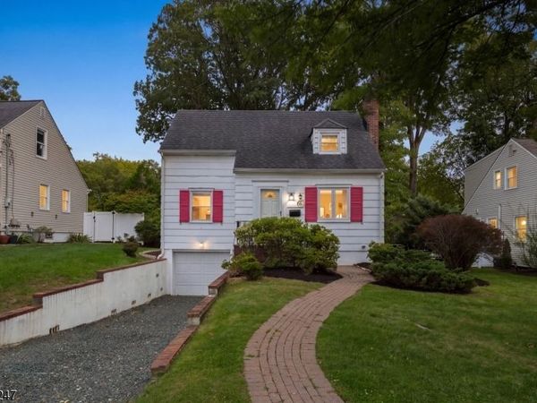 14 Shady Ln, Fanwood, NJ 07023