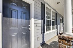 407 Hemingway Circle photo 4
