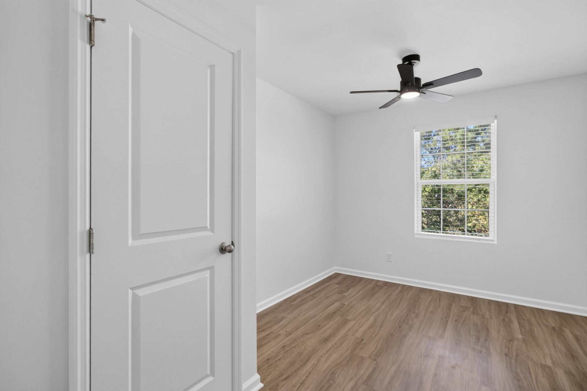 407 Hemingway Circle Photo 24