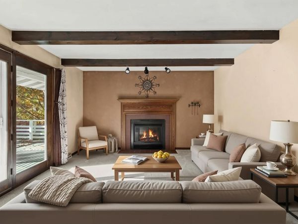 420 Melody Lane, Verona, WI 53593