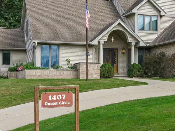 1407 Russet Circle, Reedsburg, WI 53959
