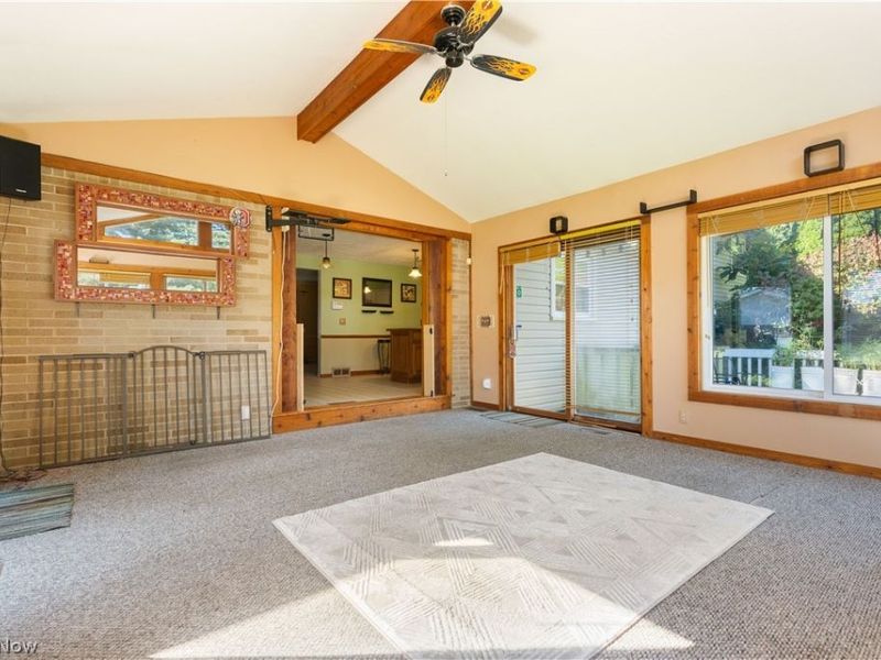 2561 Fallview Street NW, Uniontown, OH 44685 Photo 16