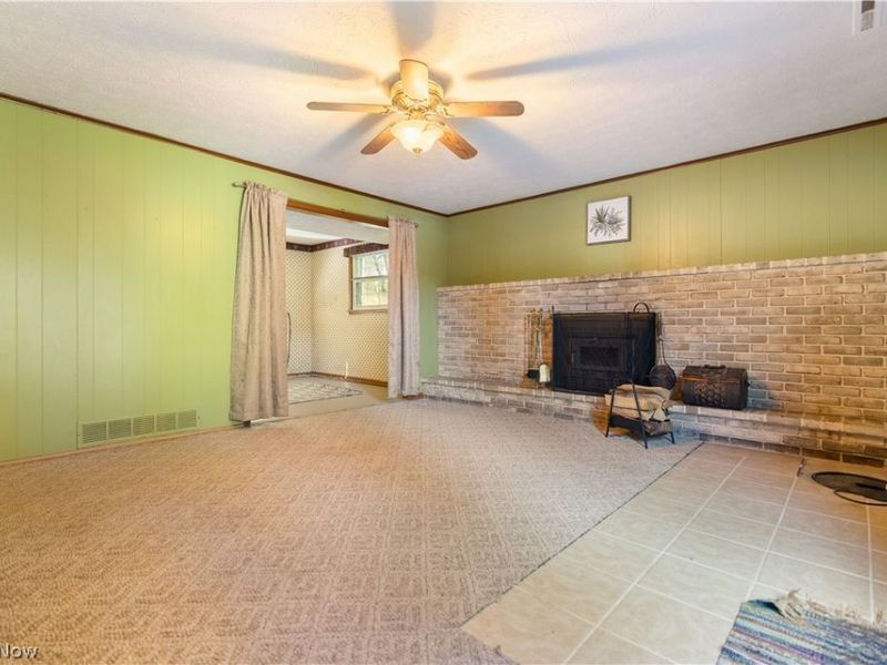 2561 Fallview Street NW, Uniontown, OH 44685 Photo 27
