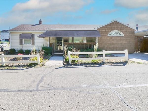 742 Jeanette Avenue , Steubenville, OH 43952