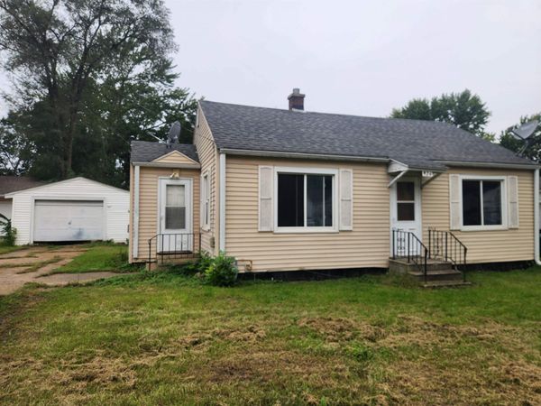 924 Colleen Avenue, Evansdale, IA 50707