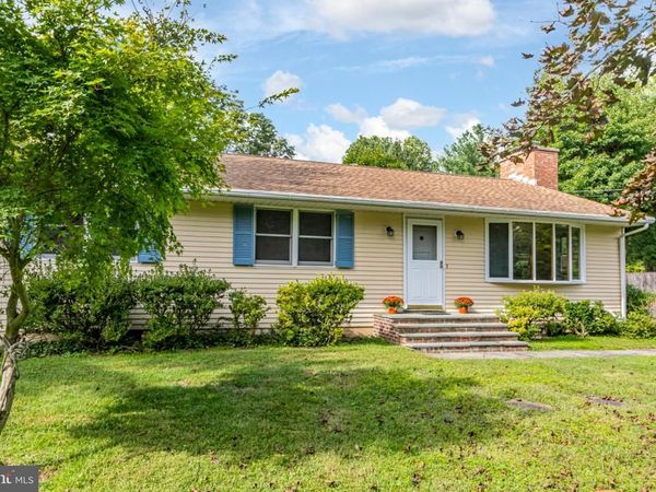 198 HOLLOW ROAD, SKILLMAN, NJ 08558