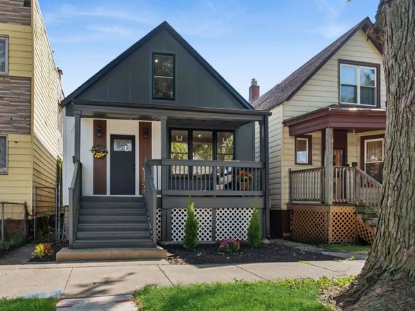 7521 S Ingleside Avenue , Chicago, IL 60619