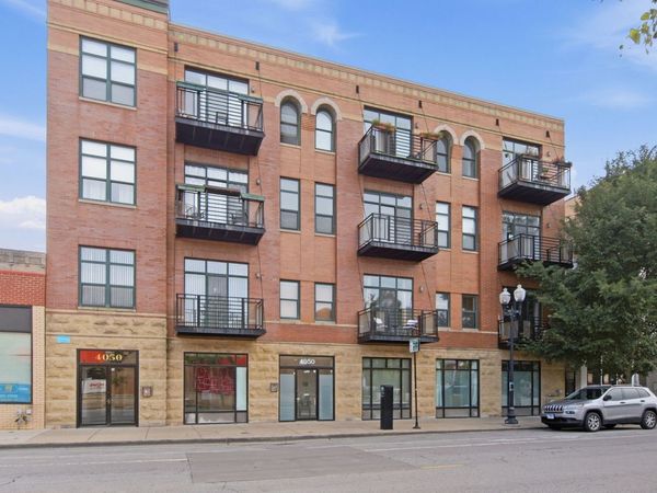 4050 N Lincoln Avenue , Unit 304, Chicago, IL 60618