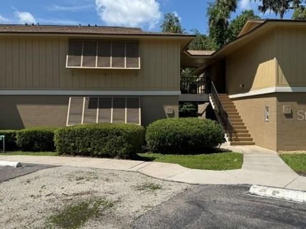 130 JASMINE WOODS COURT , Unit 8A, DELTONA, FL 32725