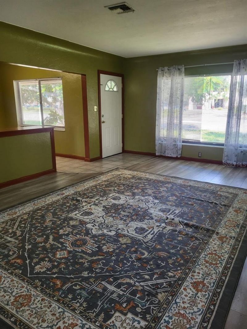 6738 5th Avenue N, Saint Petersburg, FL 33710 Photo
