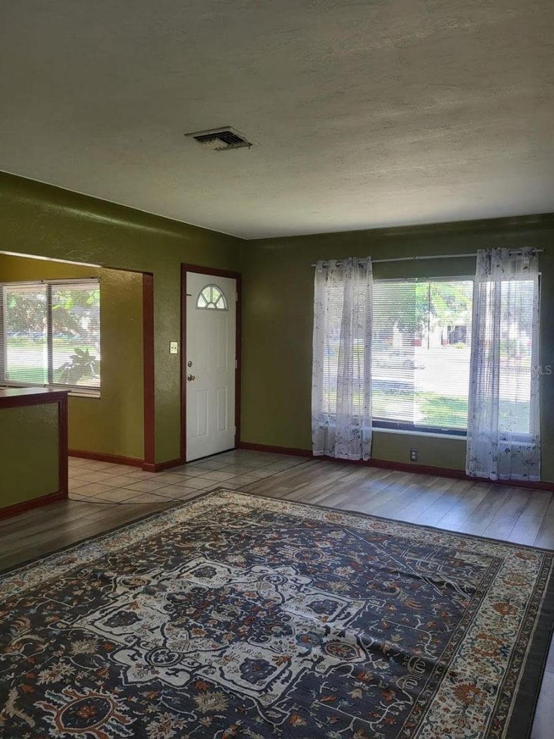 6738 5th Avenue N, Saint Petersburg, FL 33710 Photo