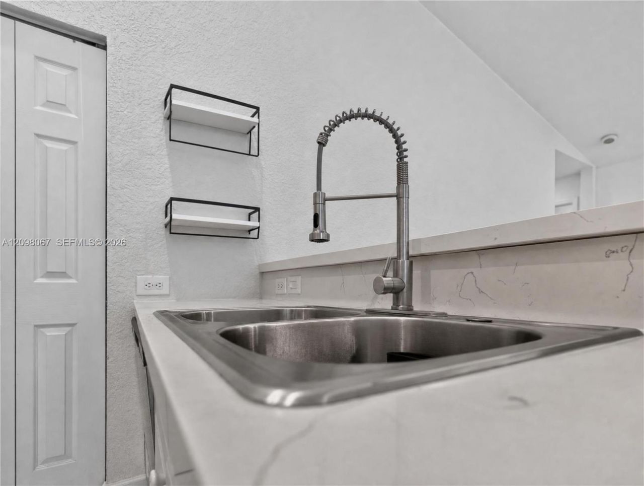 1509 Sunset Way, Weston, FL 33327 Photo