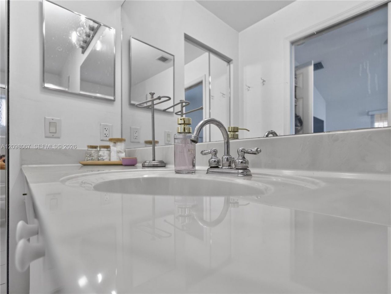 1509 Sunset Way, Weston, FL 33327 Photo