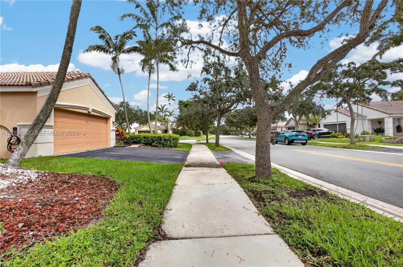 1509 Sunset Way, Weston, FL 33327 Photo