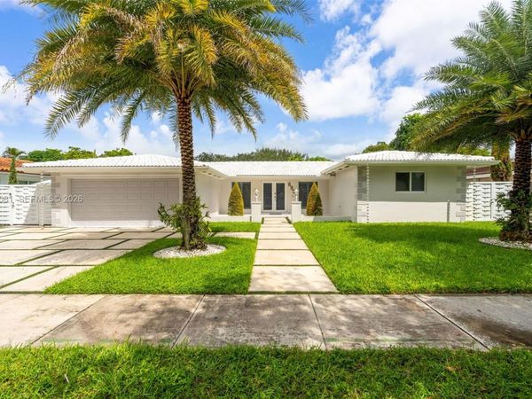 6951 S Miami Lakeway S , Miami Lakes, FL 33014