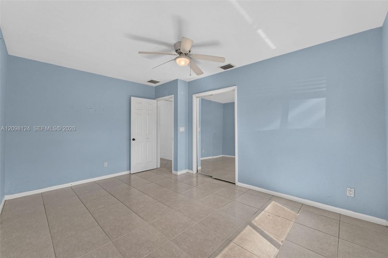 1301 NW 45th St, Fort Lauderdale, FL 33309 Photo