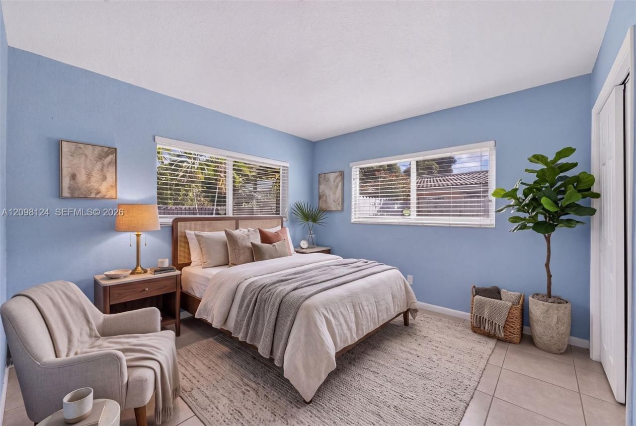 1301 NW 45th St, Fort Lauderdale, FL 33309 Photo