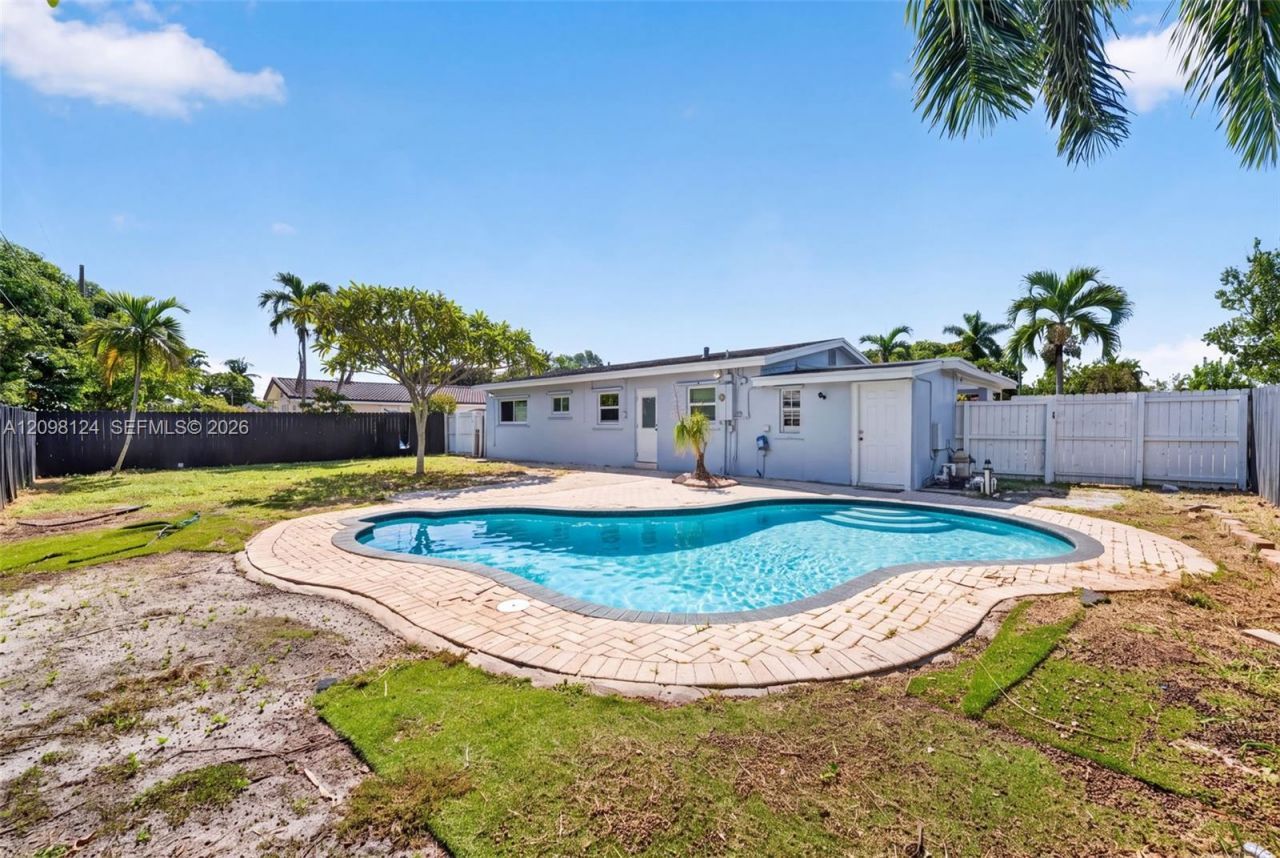 1301 NW 45th St, Fort Lauderdale, FL 33309 Photo