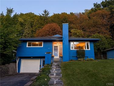 721 Crawford Avenue , Syracuse, NY 13224
