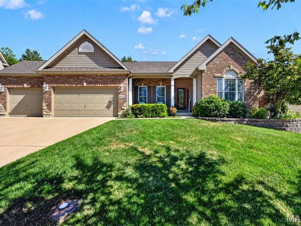 3116 Brook Hollow Drive, O'Fallon, MO 63366