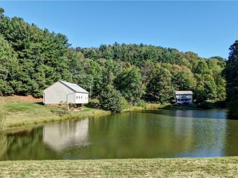 8097 Ore Hill Road SW, Stone Creek, OH 43840 Photo 2