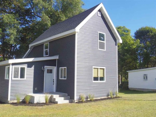 829 Pleasant, Boyne City, MI 49712