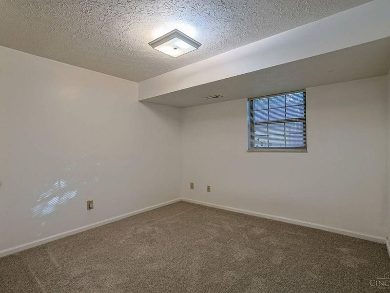 5466 Cedar Breaks Court, Fairfield, OH 45014 Photo 21
