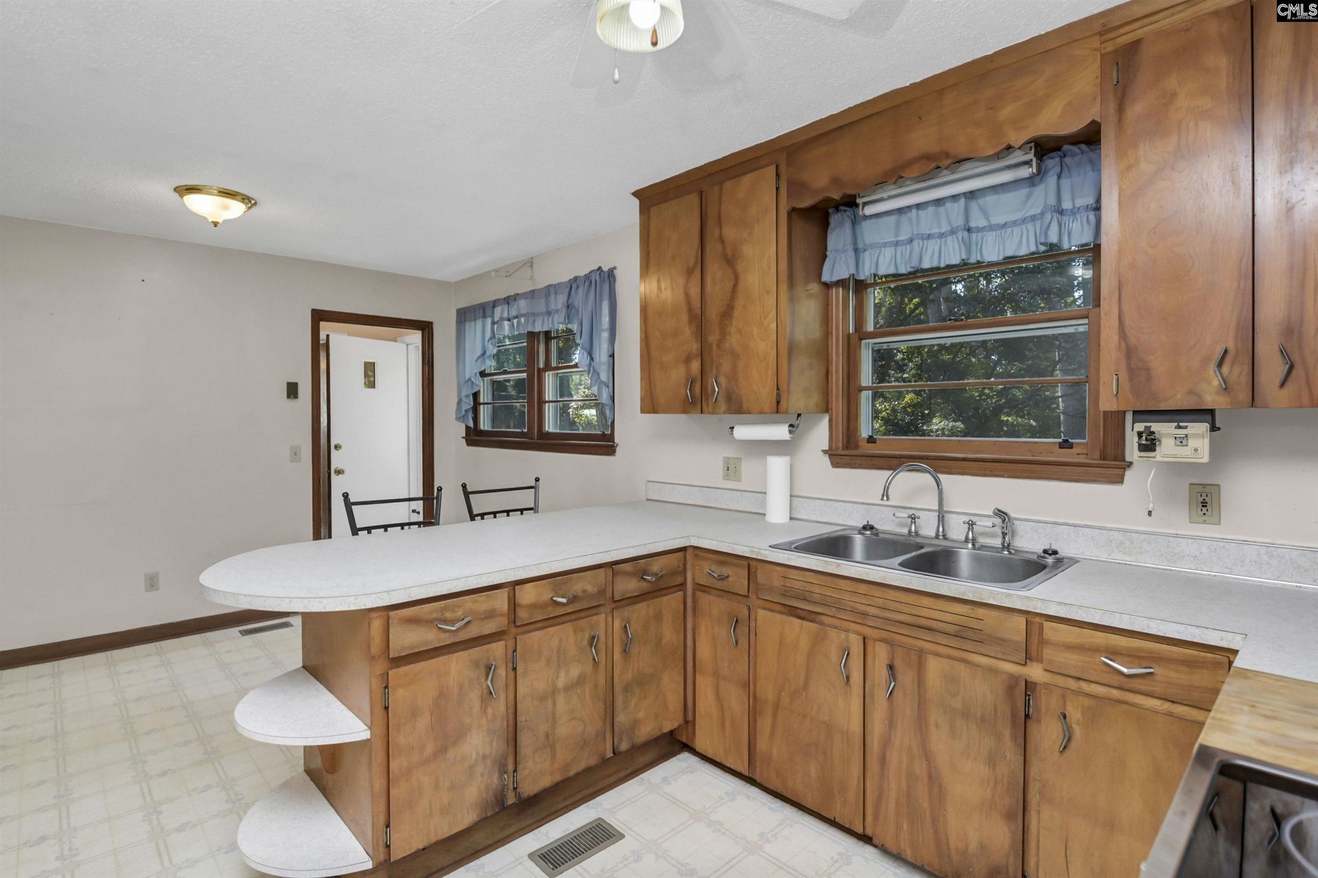 249 Morningside Drive  Photo 15