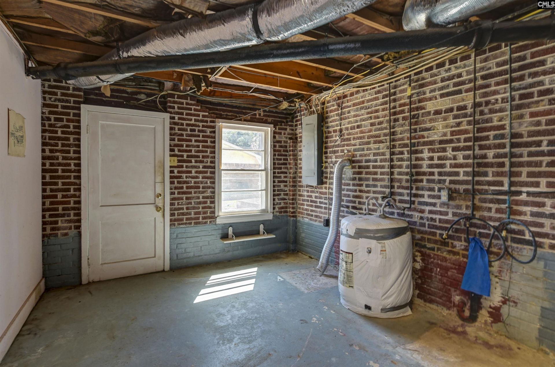 249 Morningside Drive  Photo 38