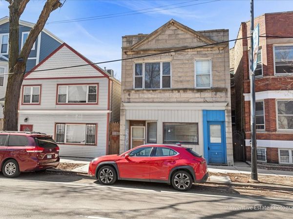 3636 N Ashland Avenue , Chicago, IL 60613