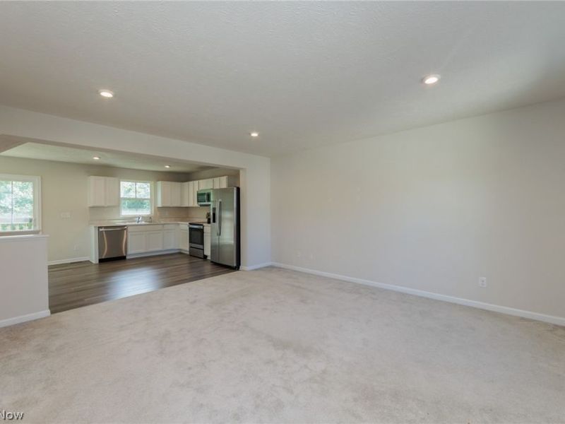 212 Raintree Lane, Painesville Township, OH 44077 Photo 14