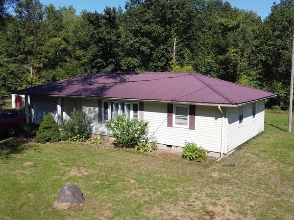 2032 E 300 N, Rochester, IN 46975