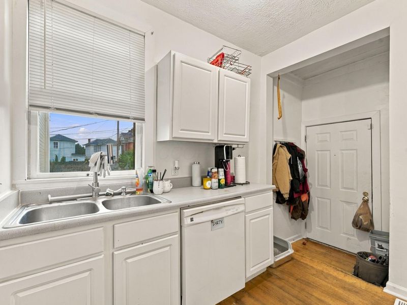 1102 Mt Pleasant Avenue, Columbus, OH 43201 Photo 25