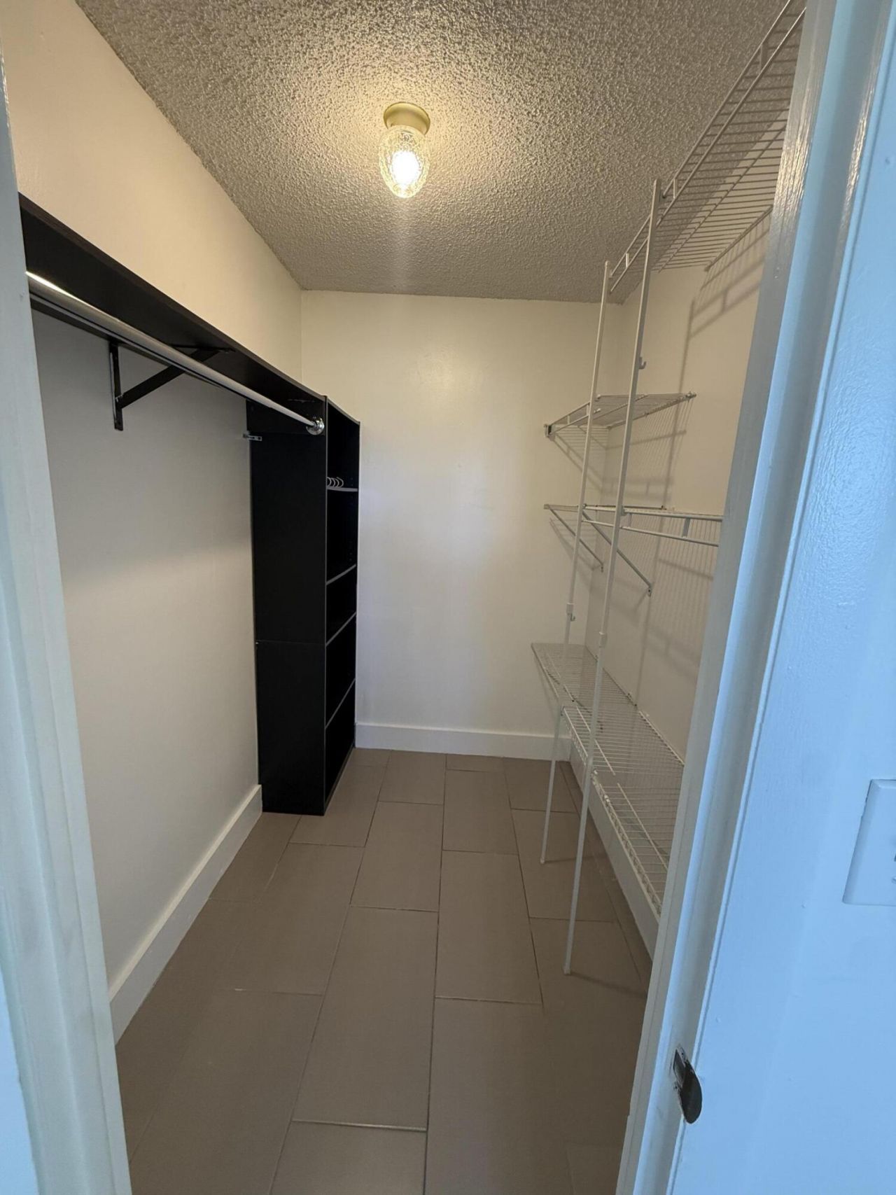 8225 Sunrise Lakes Boulevard, Unit 106, Sunrise, FL 33322 Photo