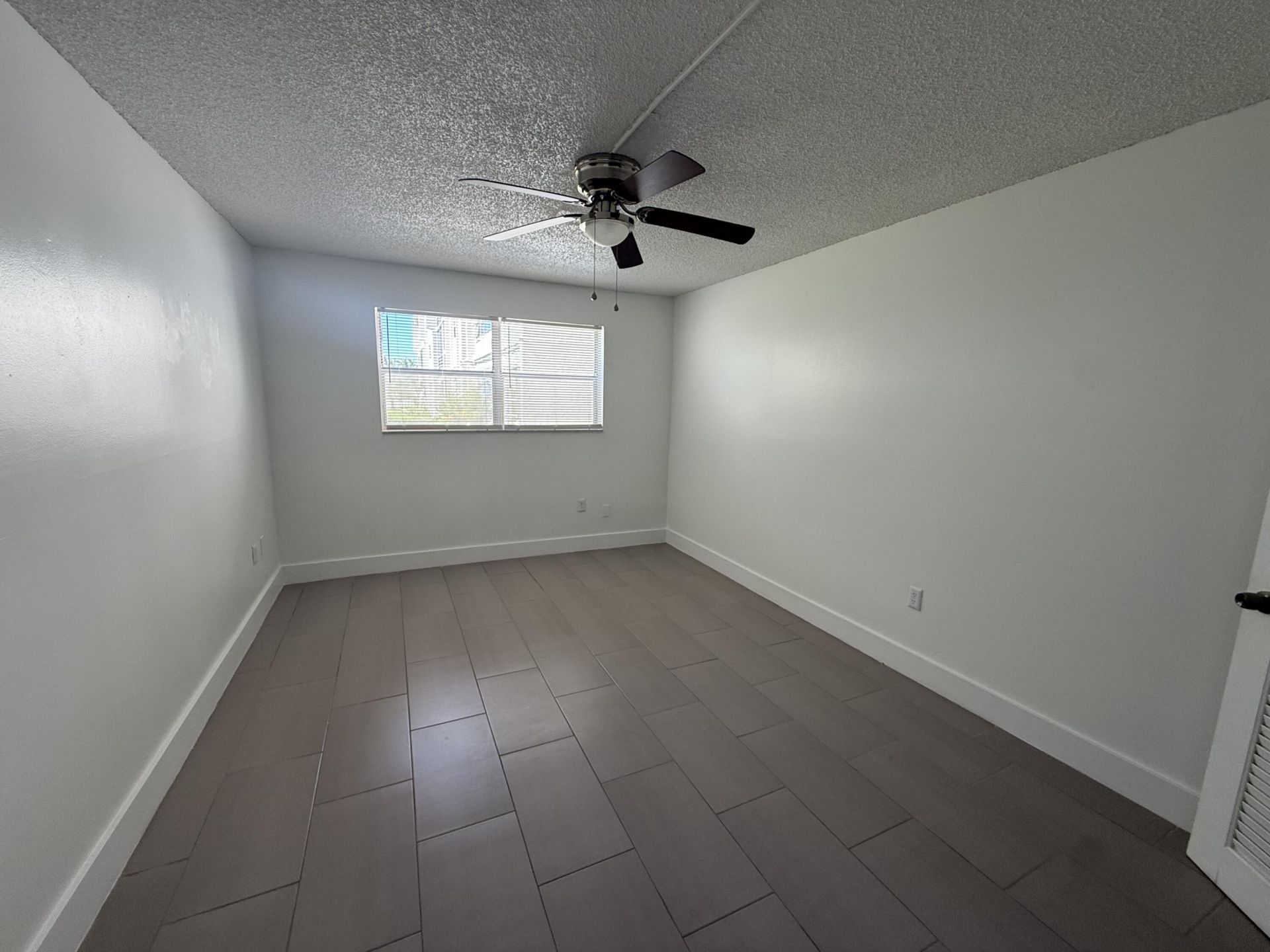 8225 Sunrise Lakes Boulevard, Unit 106, Sunrise, FL 33322 Photo
