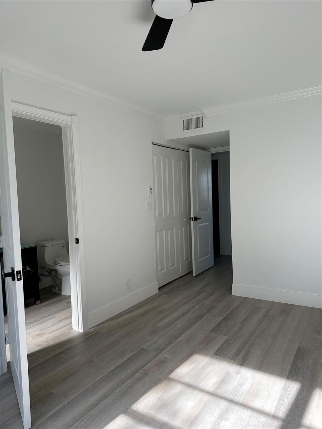 9440 SW 8th Street, Unit 403, Boca Raton, FL 33428 Photo
