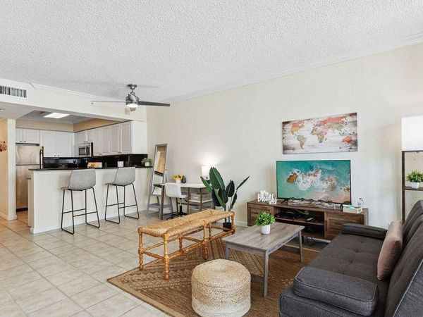 2501 S OCEAN Drive, Unit 304, Hollywood, FL 33019