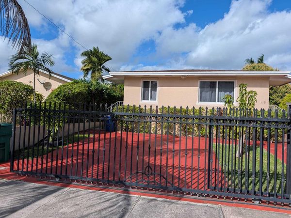 1571 NE 109TH Street, Unit 2, Miami, FL 33161