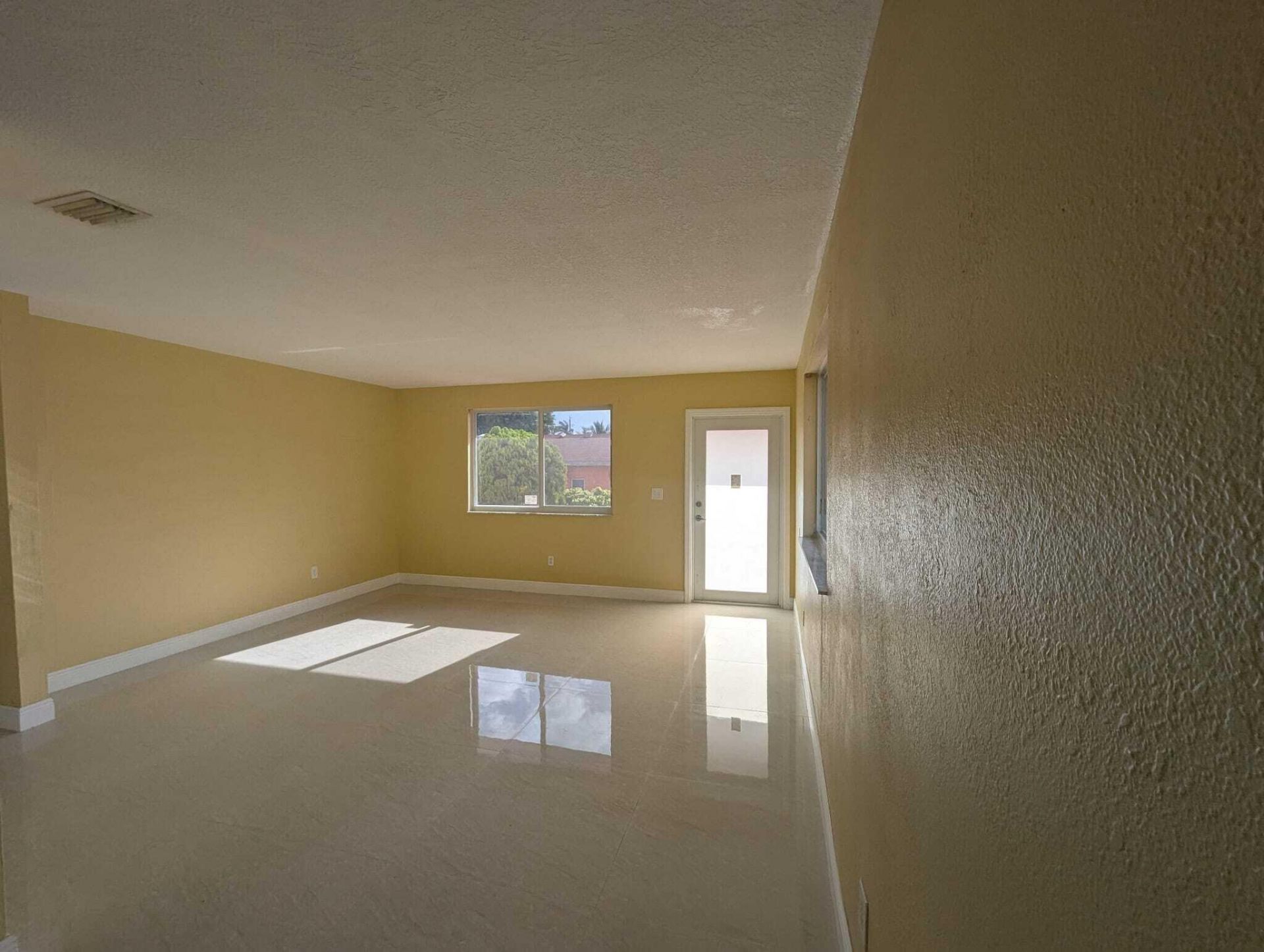 1571 NE 109th Street, Unit 2, Miami, FL 33161 Photo