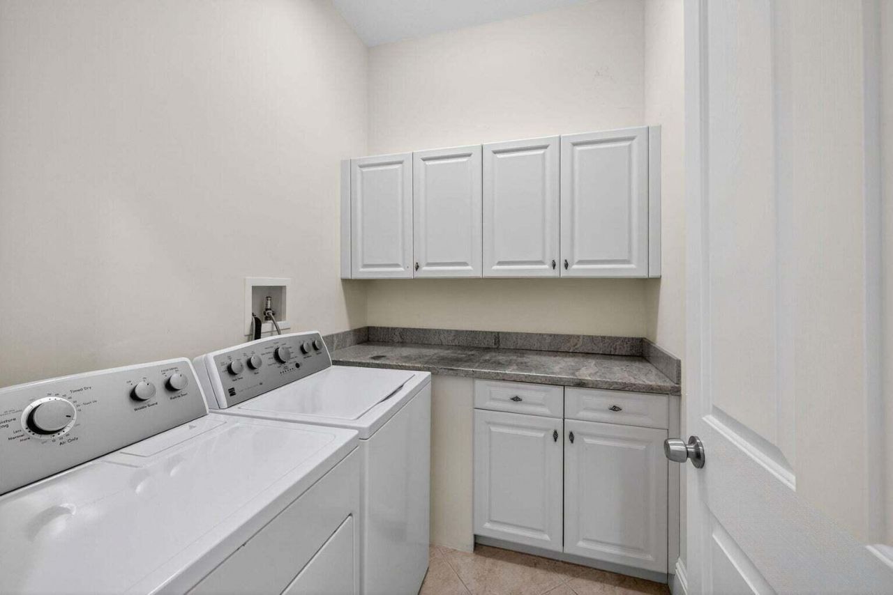 6072 NW 116th Drive, Coral Springs, FL 33076 Photo
