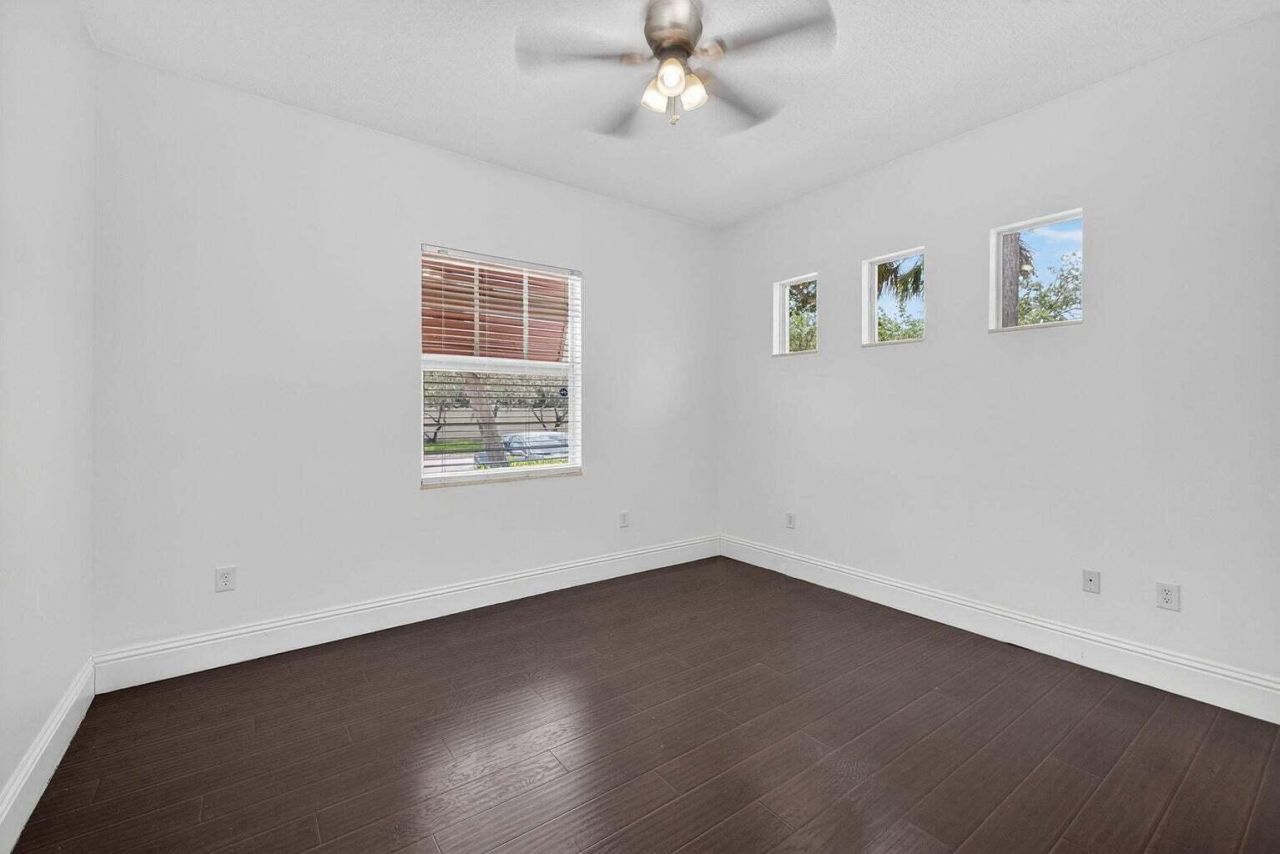 6072 NW 116th Drive, Coral Springs, FL 33076 Photo