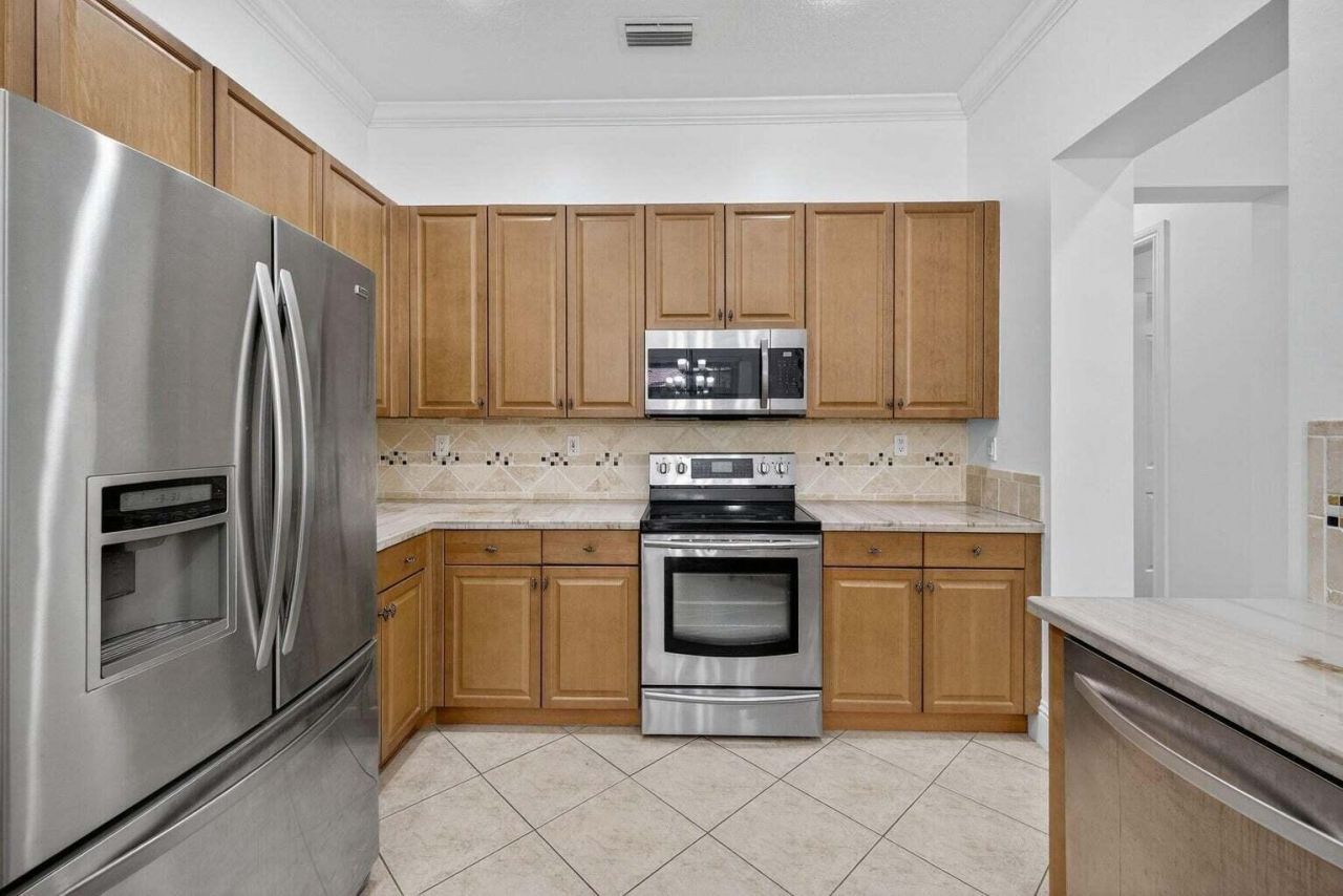 6072 NW 116th Drive, Coral Springs, FL 33076 Photo
