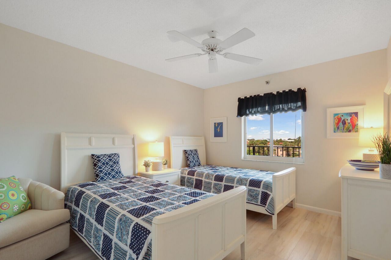 275 Palm Avenue, Unit A404, Jupiter, FL 33477 Photo
