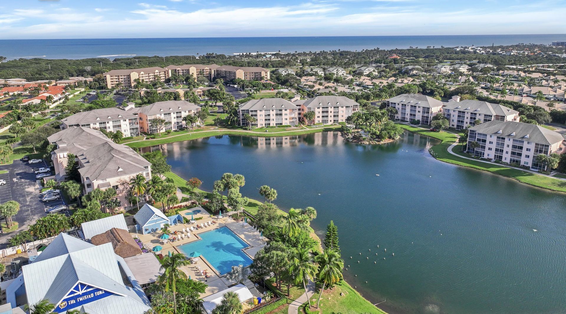 275 Palm Avenue, Unit A404, Jupiter, FL 33477 Photo